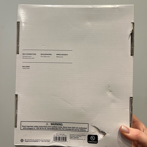 Room Essentials LED String Lights with Large Bulbs - Picture 3 of 6